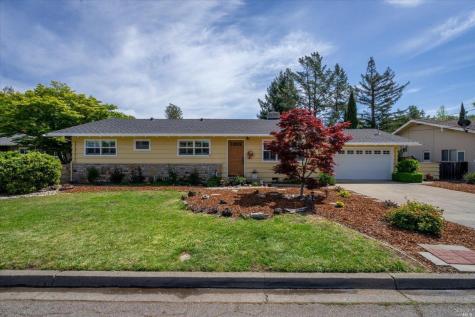 1020 Larkin Way Napa CA 94558