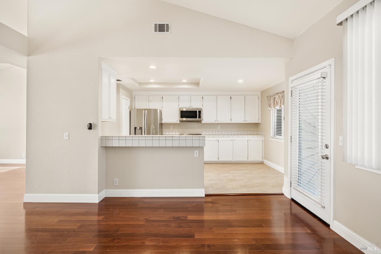 370 Engell Court Suisun City CA 94585