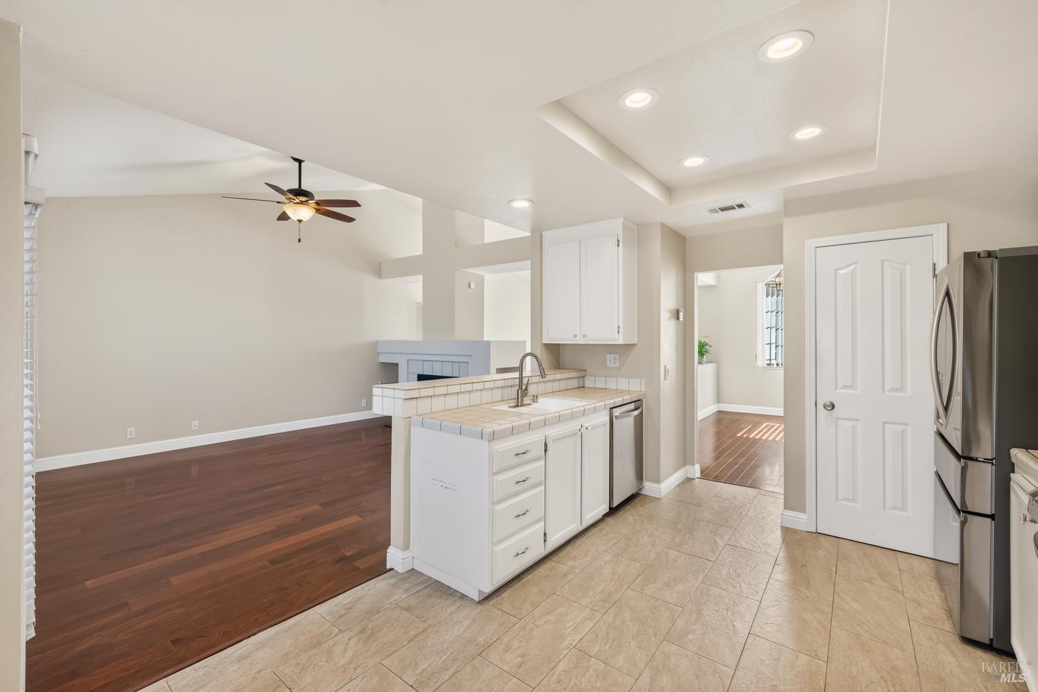 370 Engell Court Suisun City CA 94585