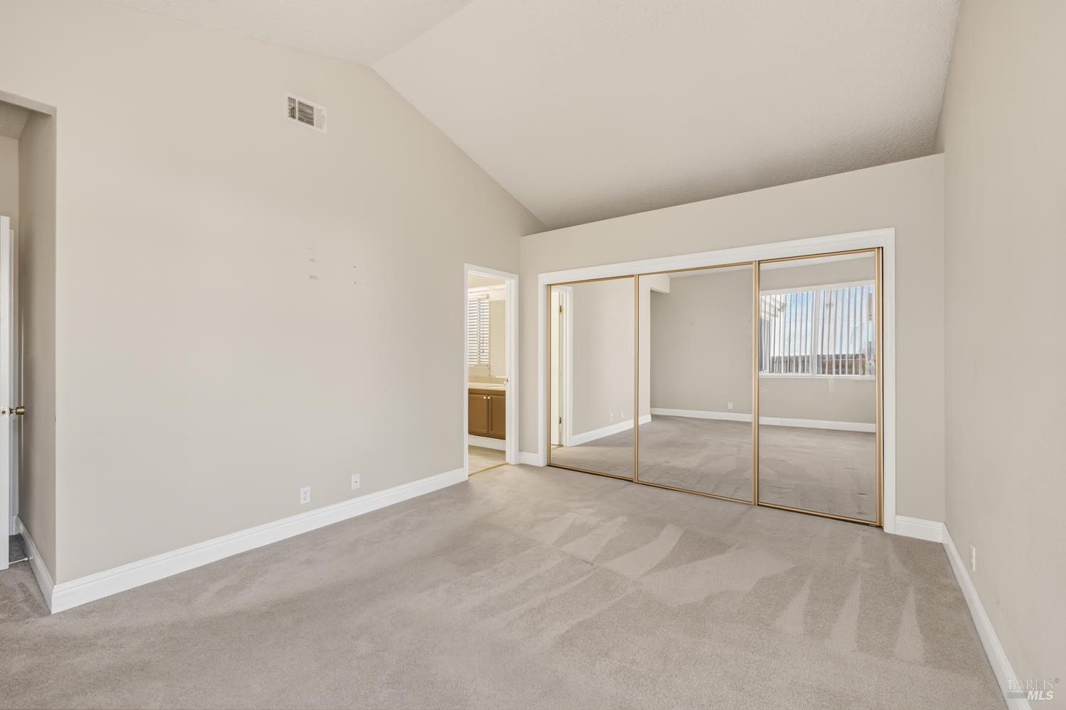 370 Engell Court Suisun City CA 94585
