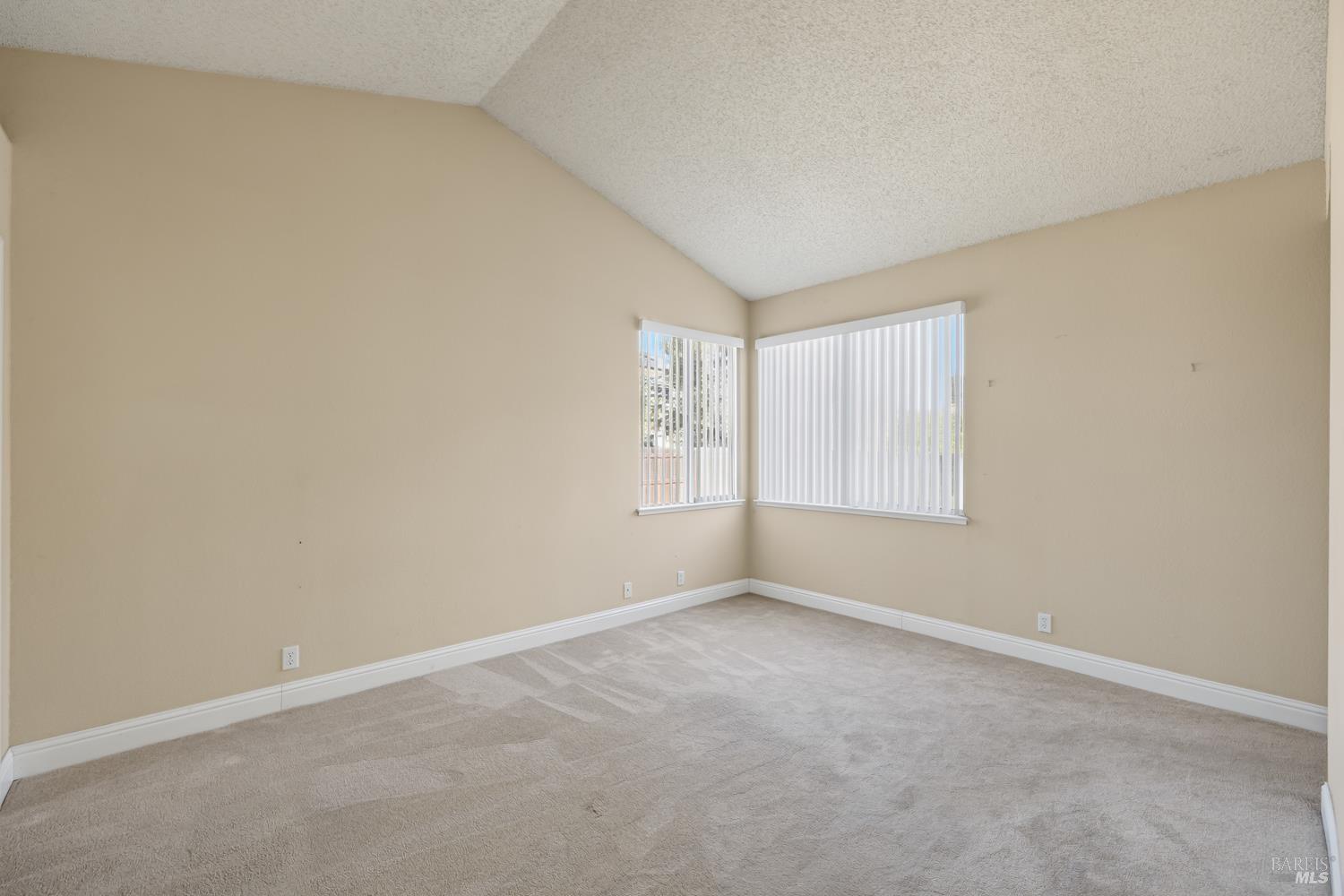 370 Engell Court Suisun City CA 94585