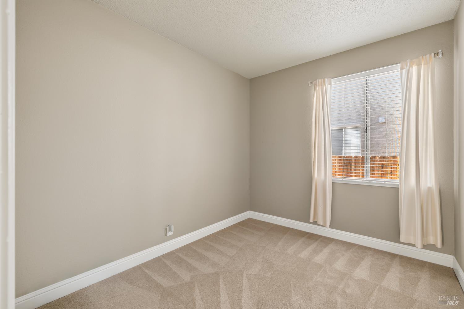 370 Engell Court Suisun City CA 94585