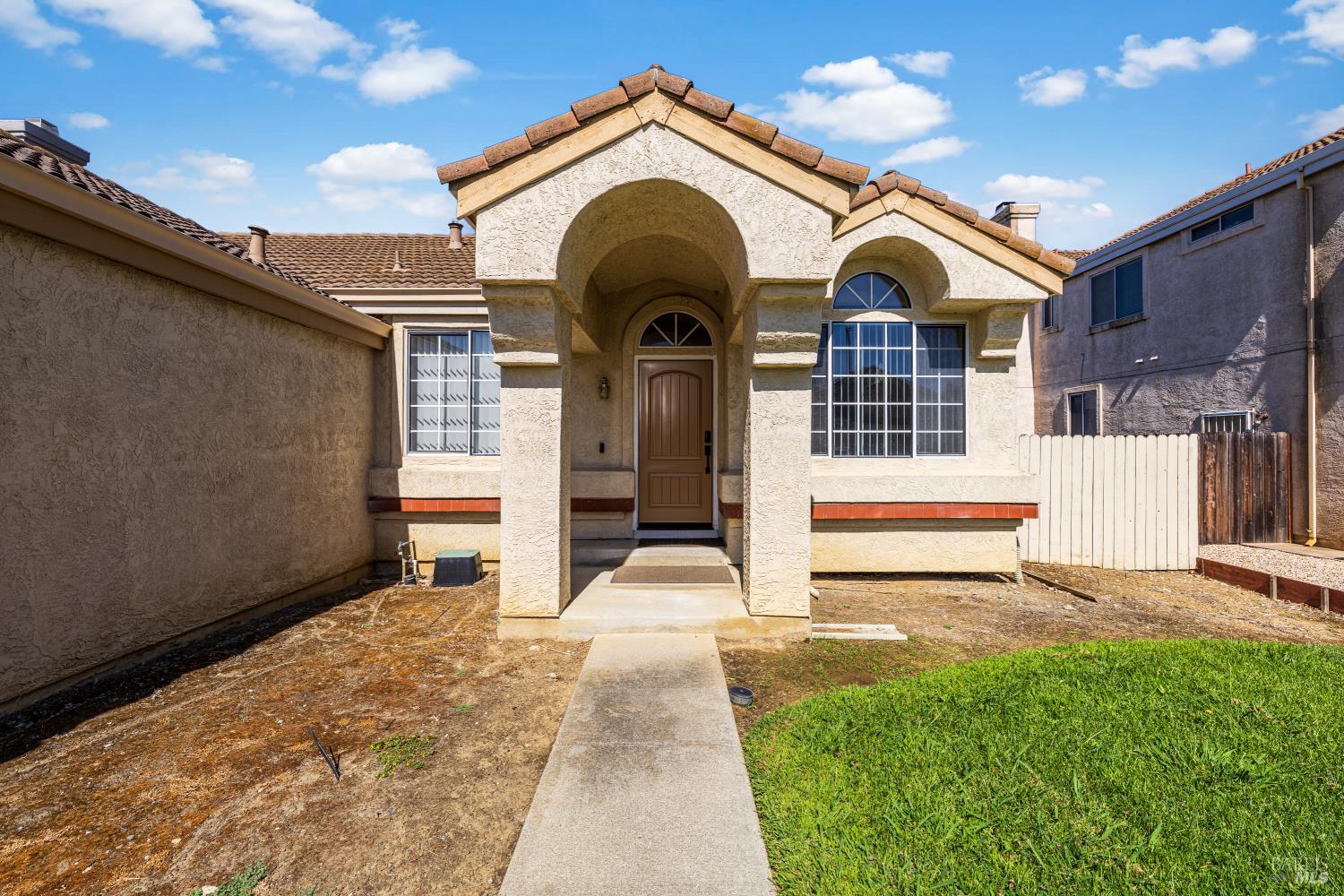 370 Engell Court Suisun City CA 94585