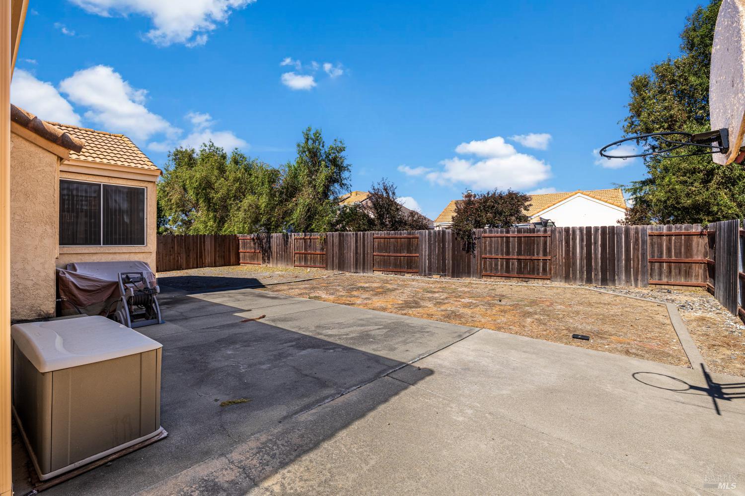 370 Engell Court Suisun City CA 94585