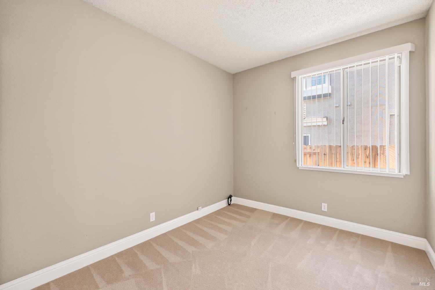 370 Engell Court Suisun City CA 94585