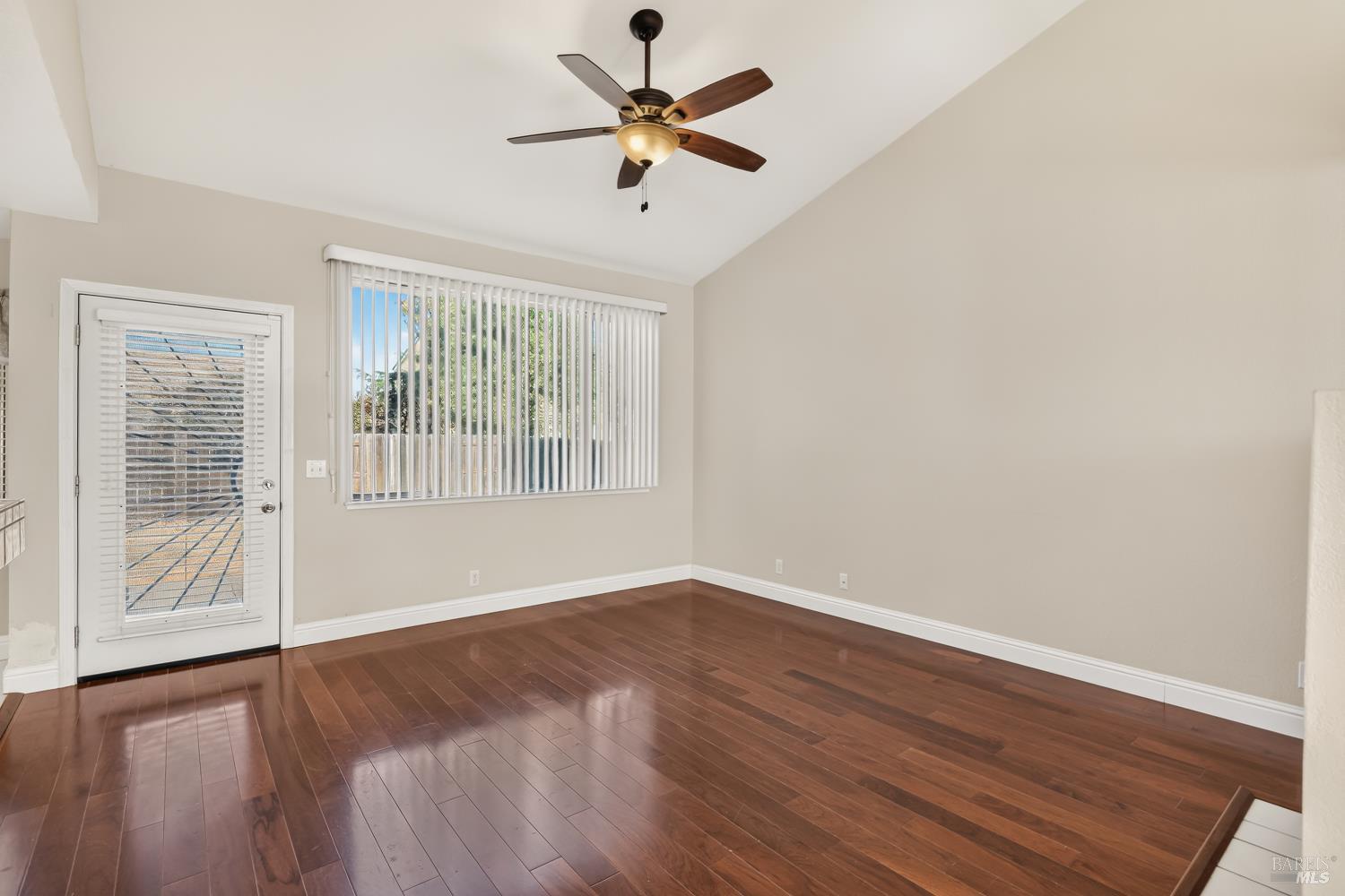 370 Engell Court Suisun City CA 94585