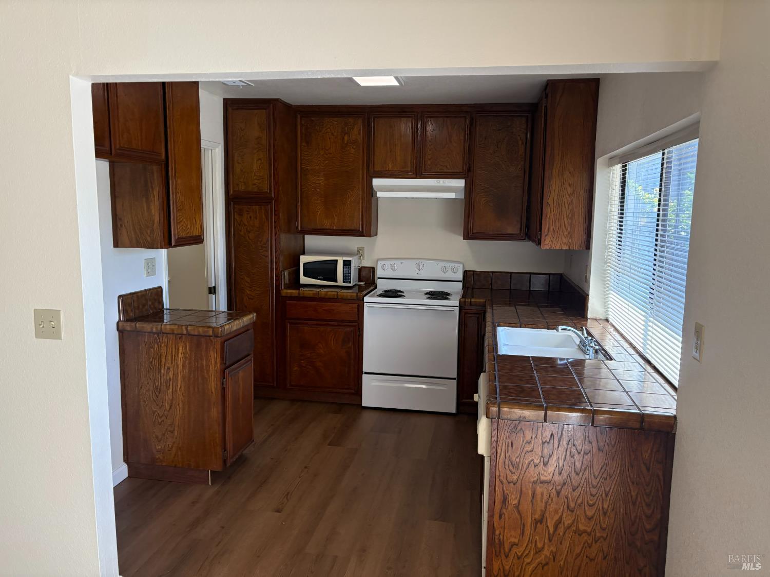 128 W Seaview Drive Benicia CA 94510