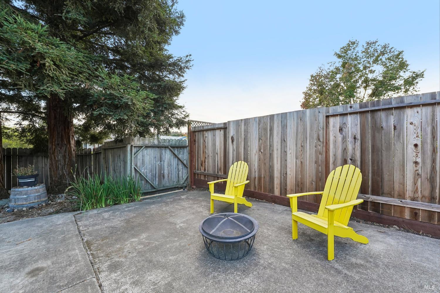 8799 Lancaster Drive Rohnert Park CA 94928