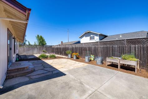 1029 Ely Boulevard S Petaluma CA 94954