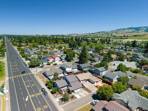1029 Ely Boulevard S Petaluma CA 94954