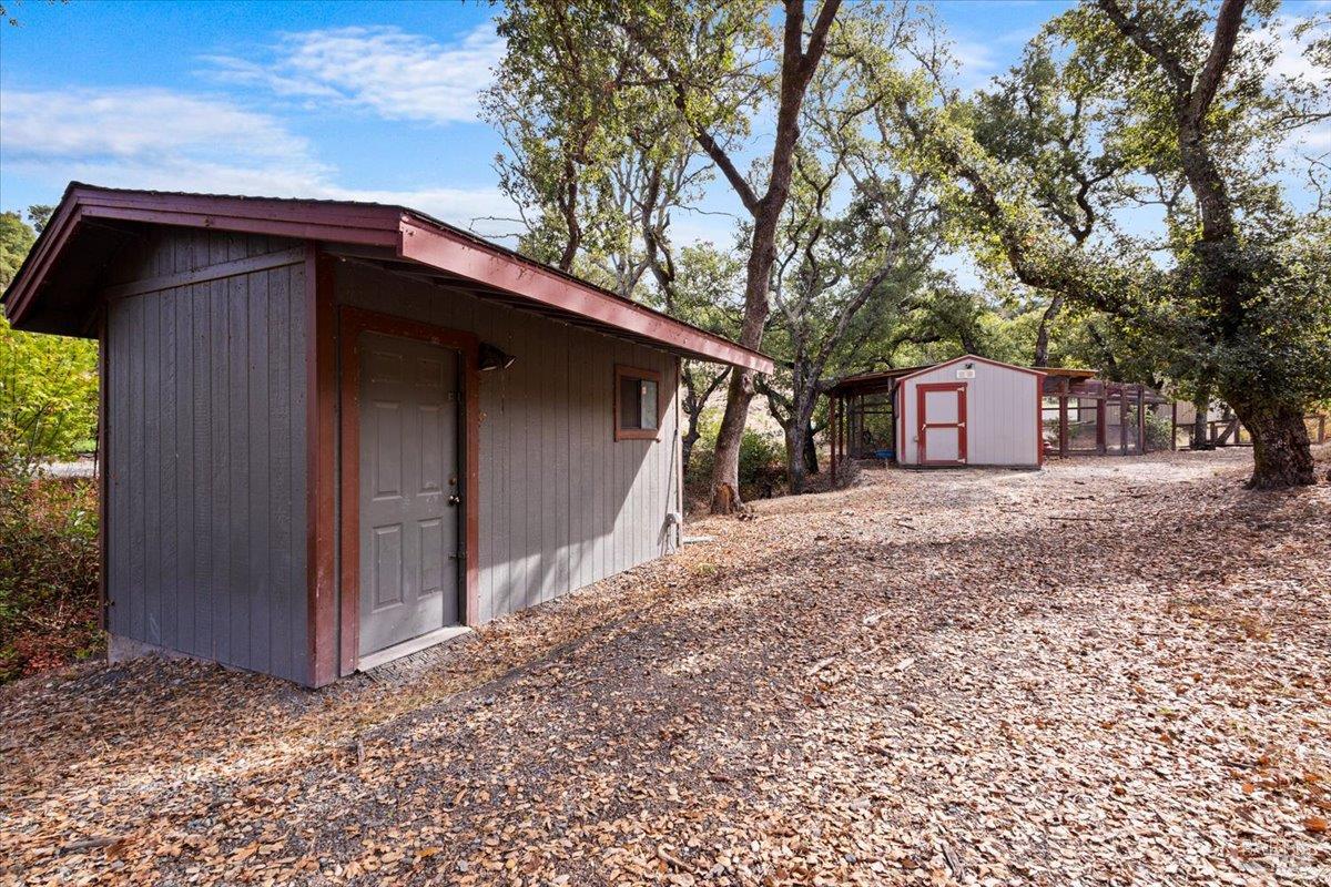 1889 Riebli Road Santa Rosa CA 95404