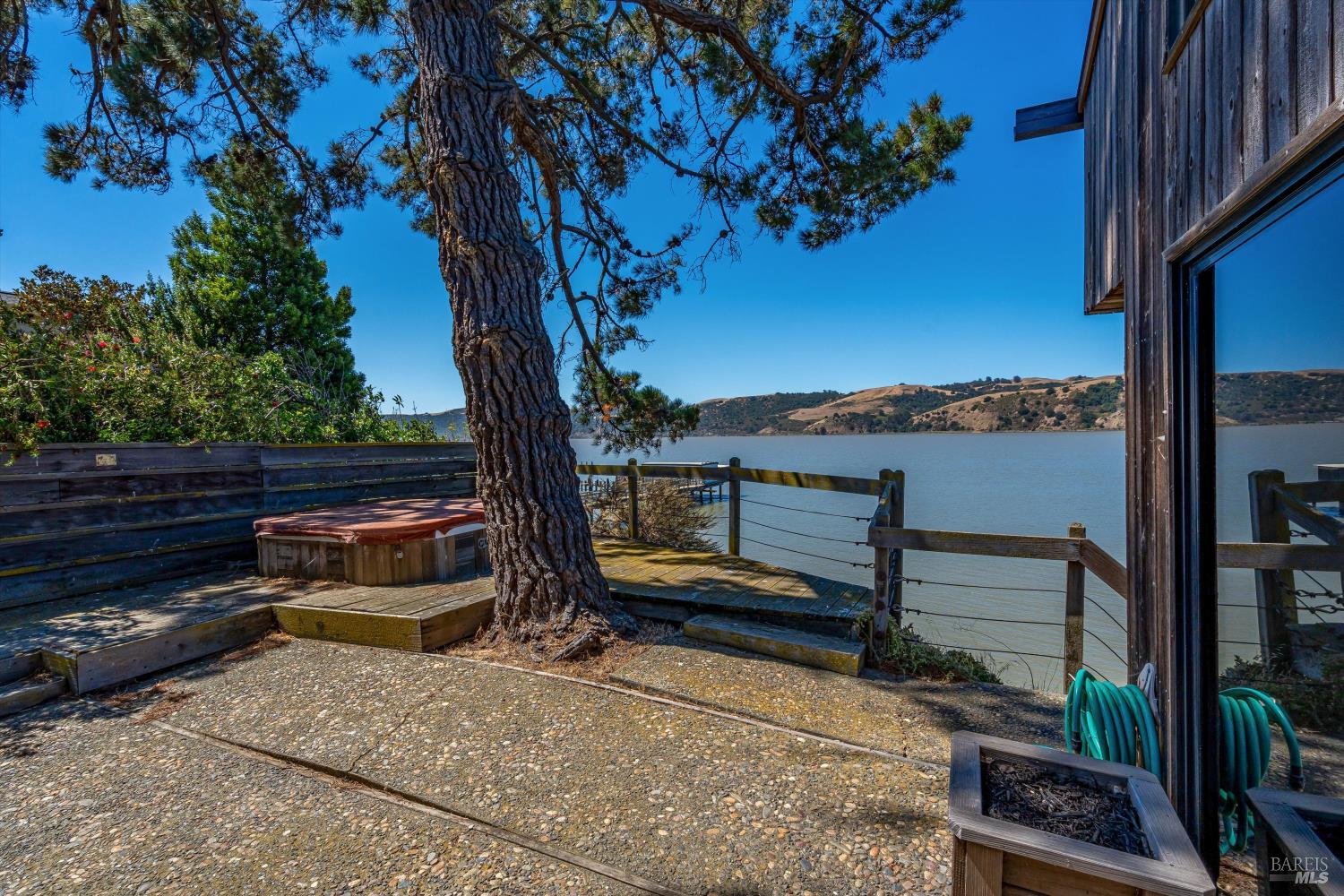 598 Cove Way Benicia CA 94510