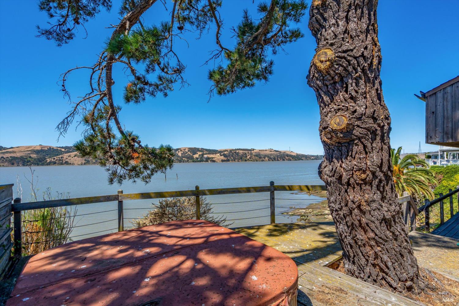 598 Cove Way Benicia CA 94510
