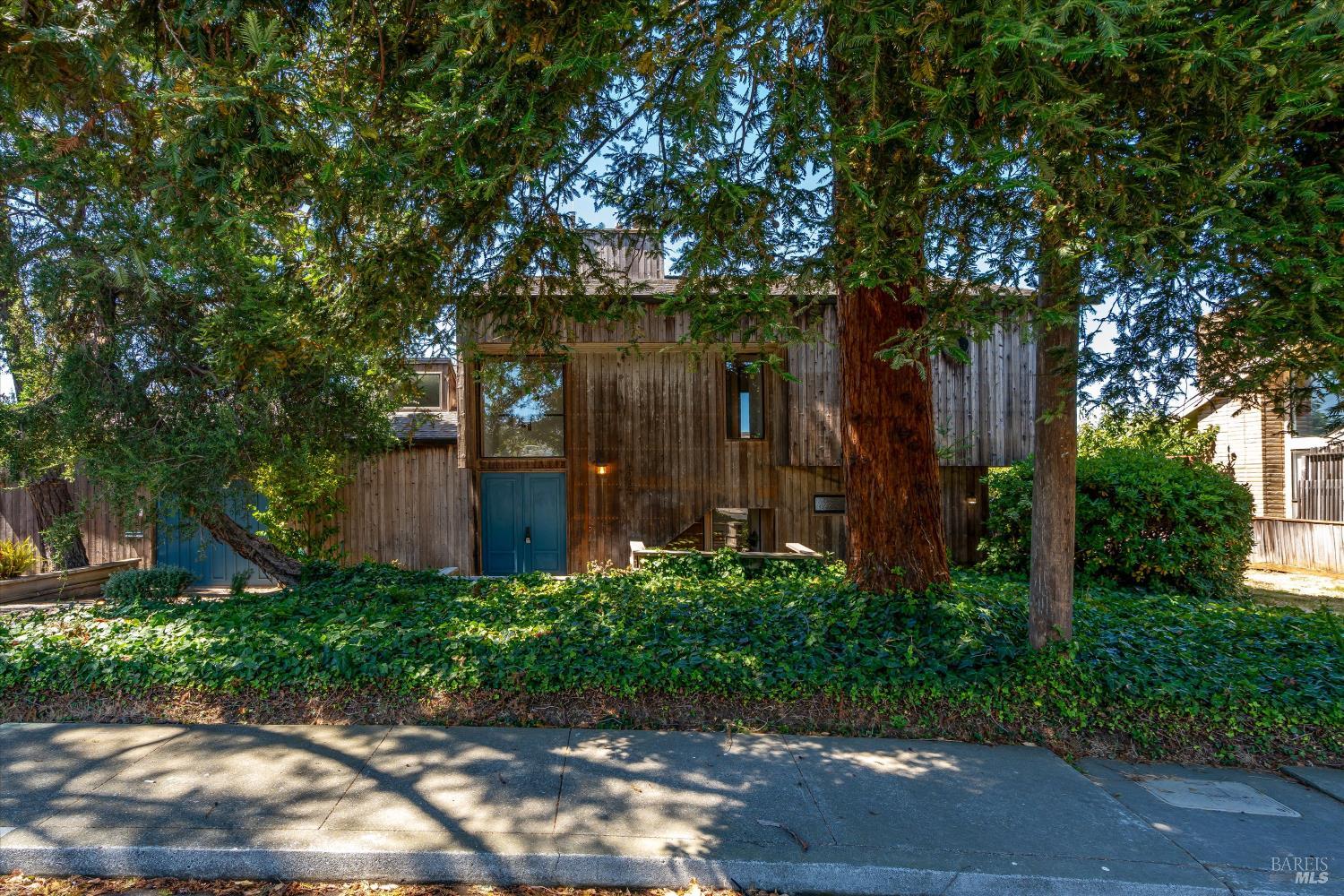 598 Cove Way Benicia CA 94510