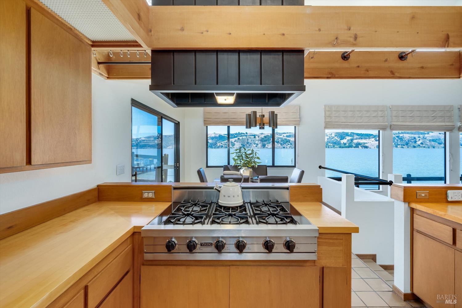 598 Cove Way Benicia CA 94510