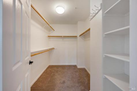 308 Ranch House Drive Cloverdale CA 95425