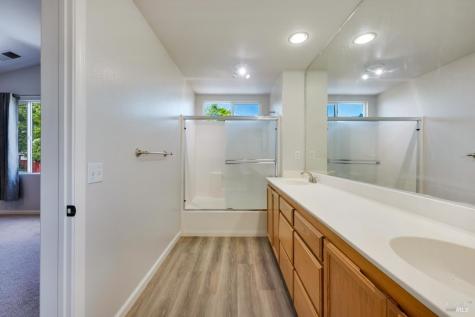 308 Ranch House Drive Cloverdale CA 95425