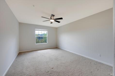 308 Ranch House Drive Cloverdale CA 95425