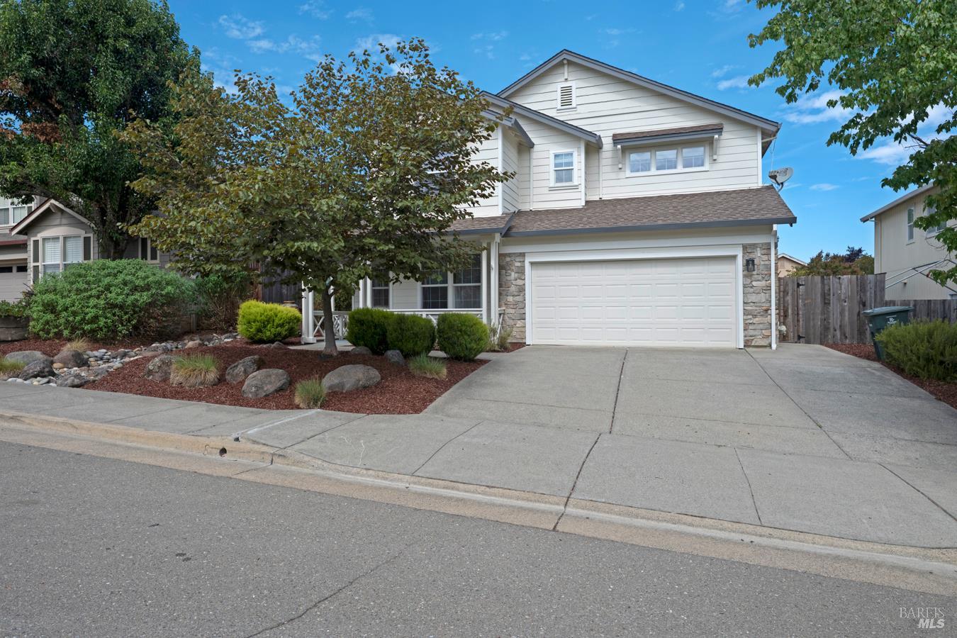 308 Ranch House Drive Cloverdale CA 95425