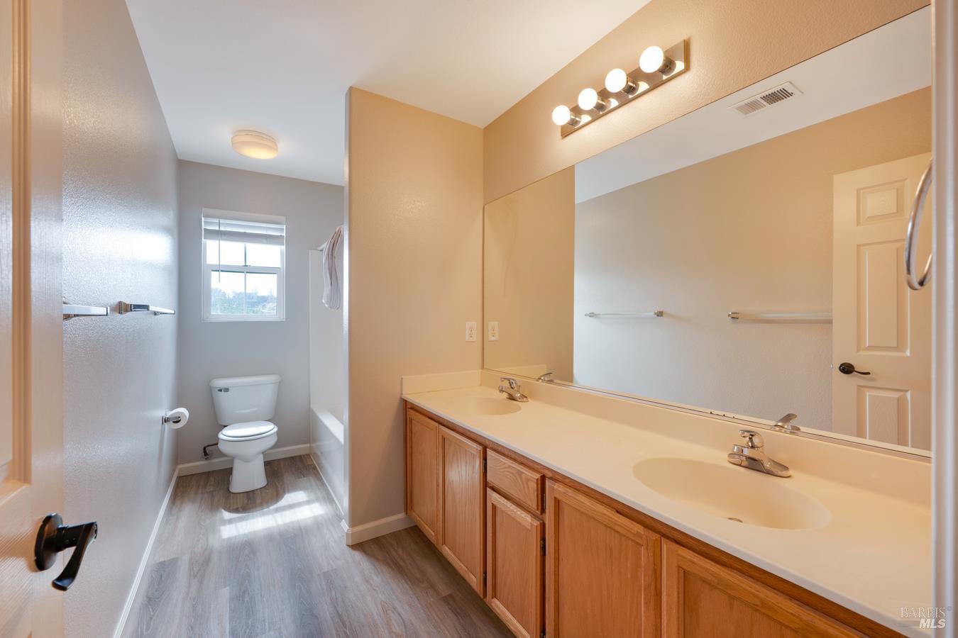 308 Ranch House Drive Cloverdale CA 95425