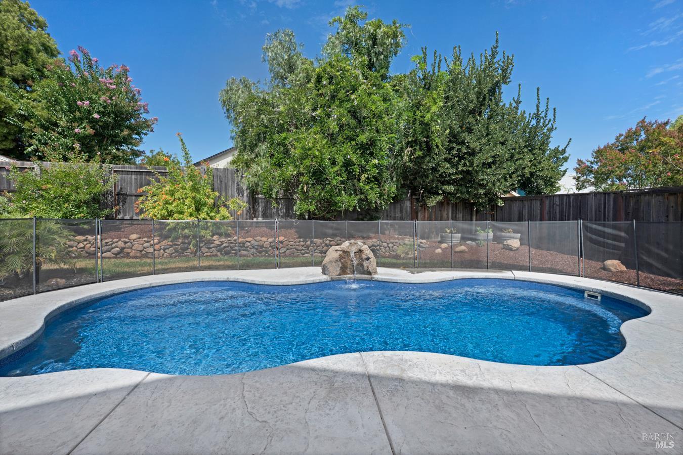 308 Ranch House Drive Cloverdale CA 95425