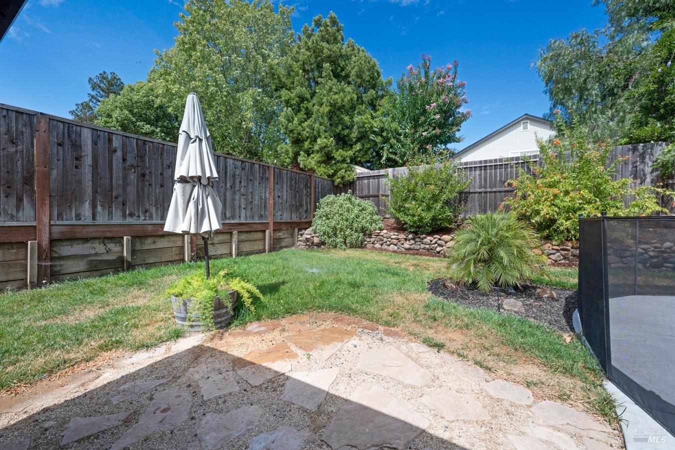 308 Ranch House Drive Cloverdale CA 95425