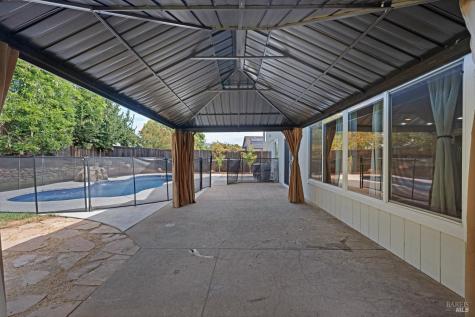 308 Ranch House Drive Cloverdale CA 95425
