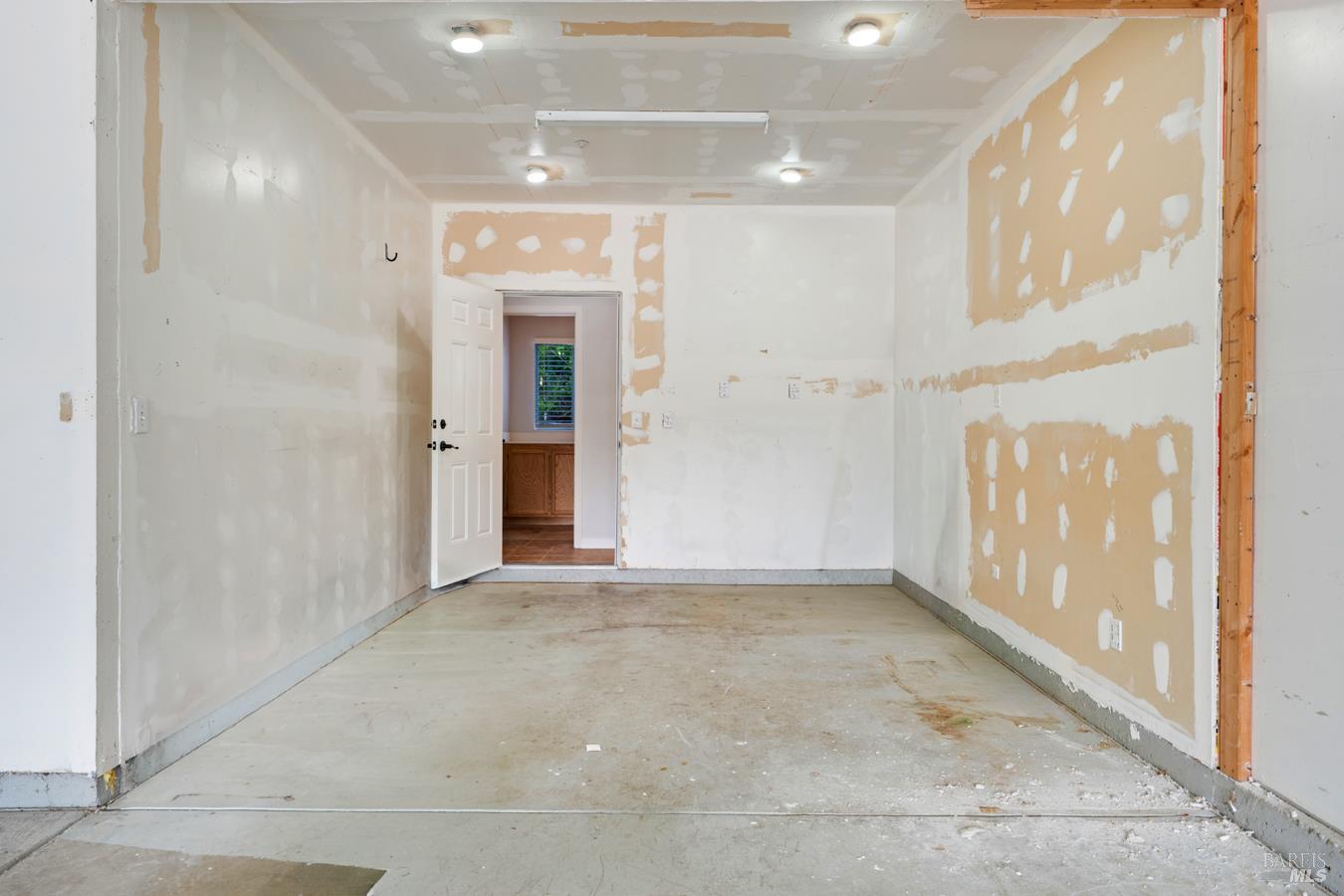 308 Ranch House Drive Cloverdale CA 95425