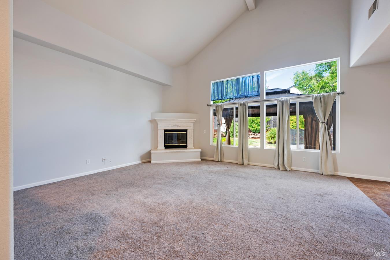 308 Ranch House Drive Cloverdale CA 95425