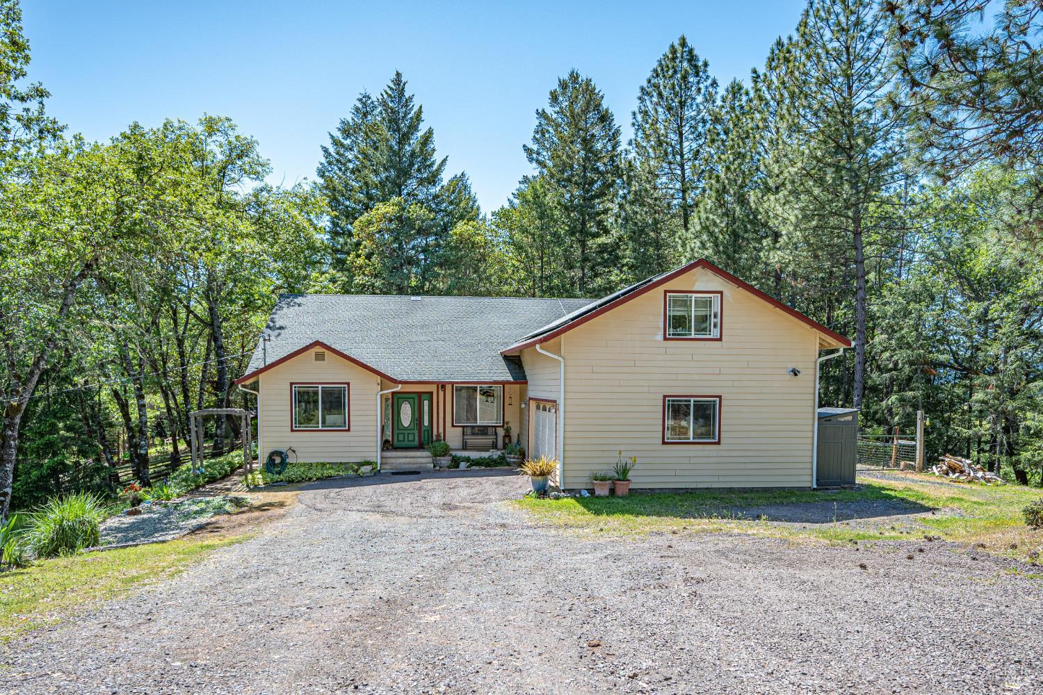 3970 Canyon Road Willits CA 95490