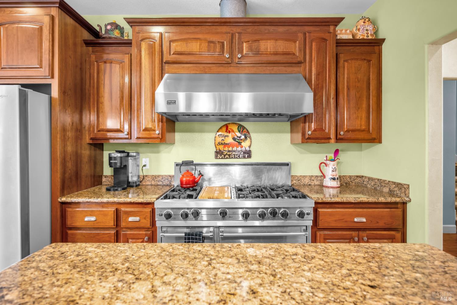 3970 Canyon Road Willits CA 95490