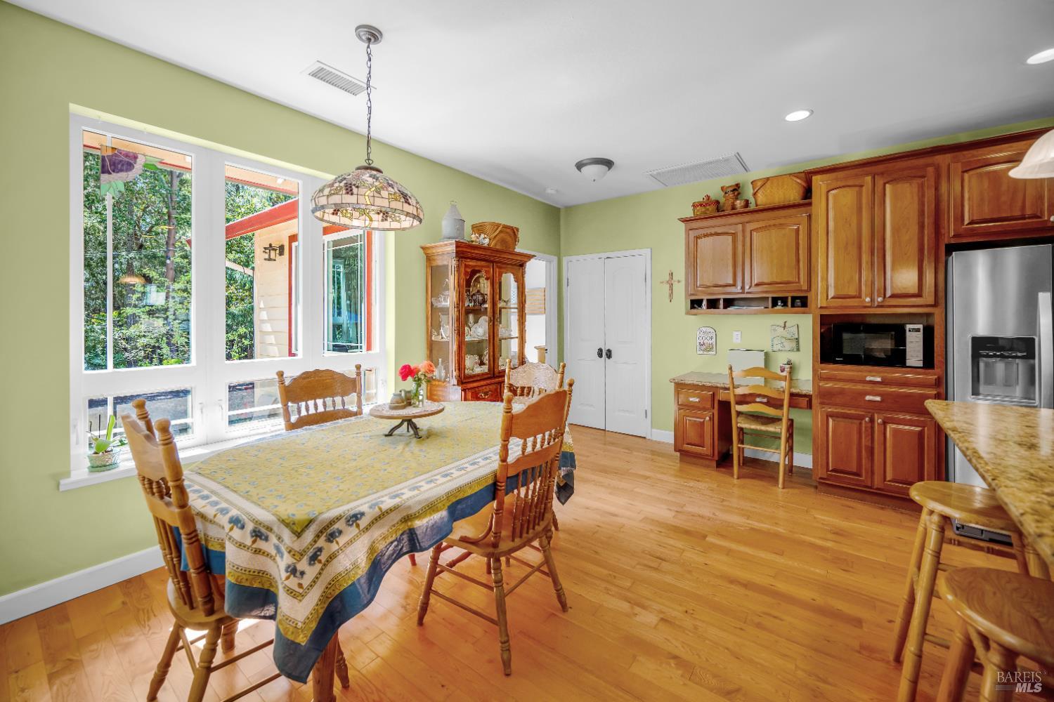 3970 Canyon Road Willits CA 95490