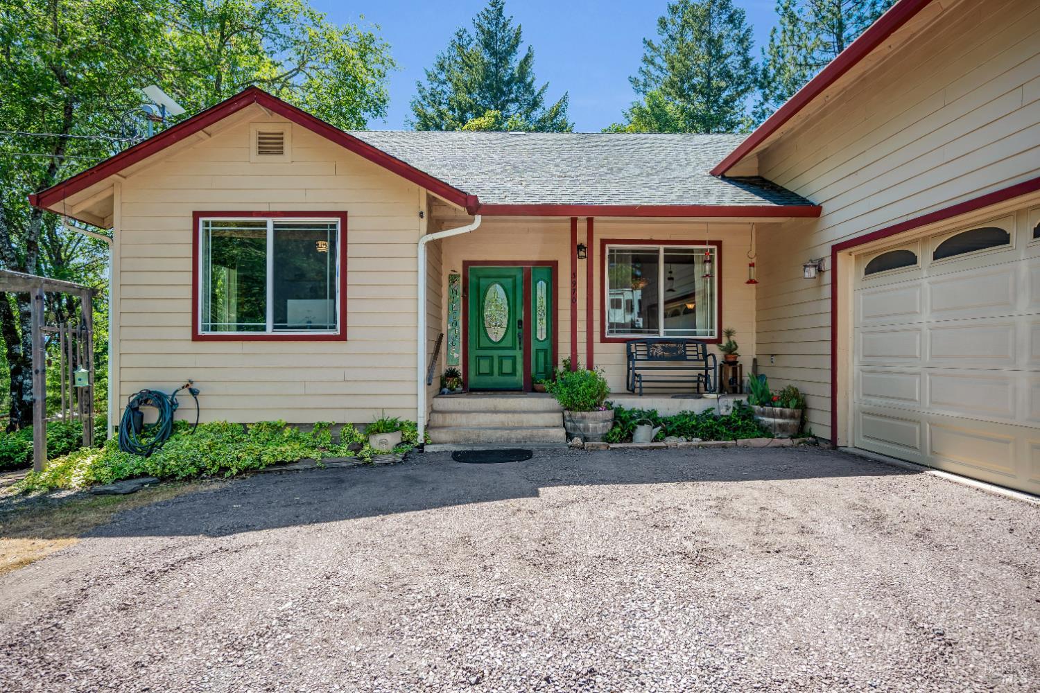 3970 Canyon Road Willits CA 95490