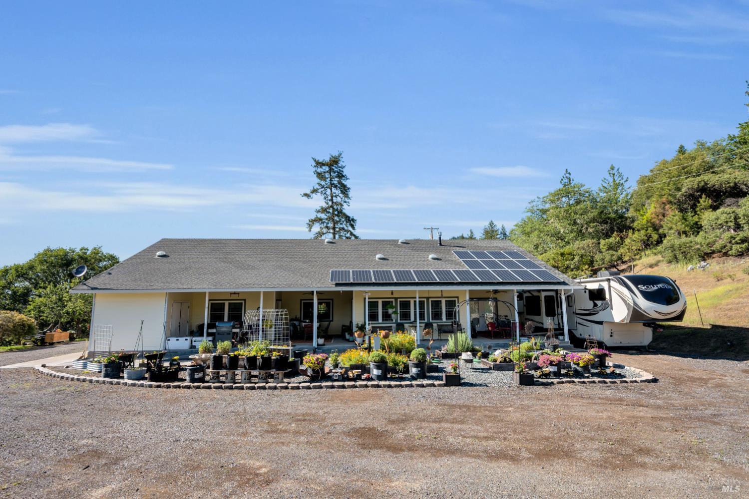 3970 Canyon Road Willits CA 95490