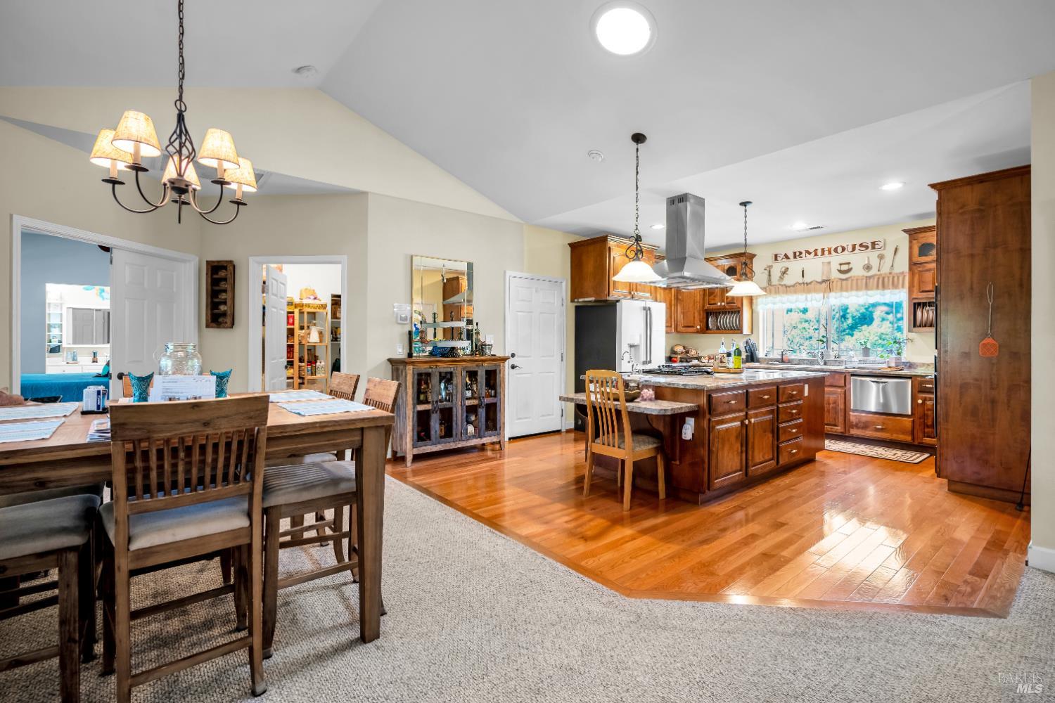 3970 Canyon Road Willits CA 95490