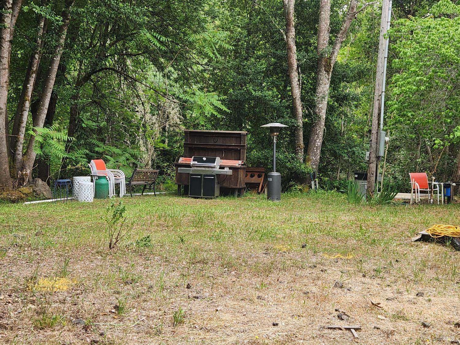 3970 Canyon Road Willits CA 95490