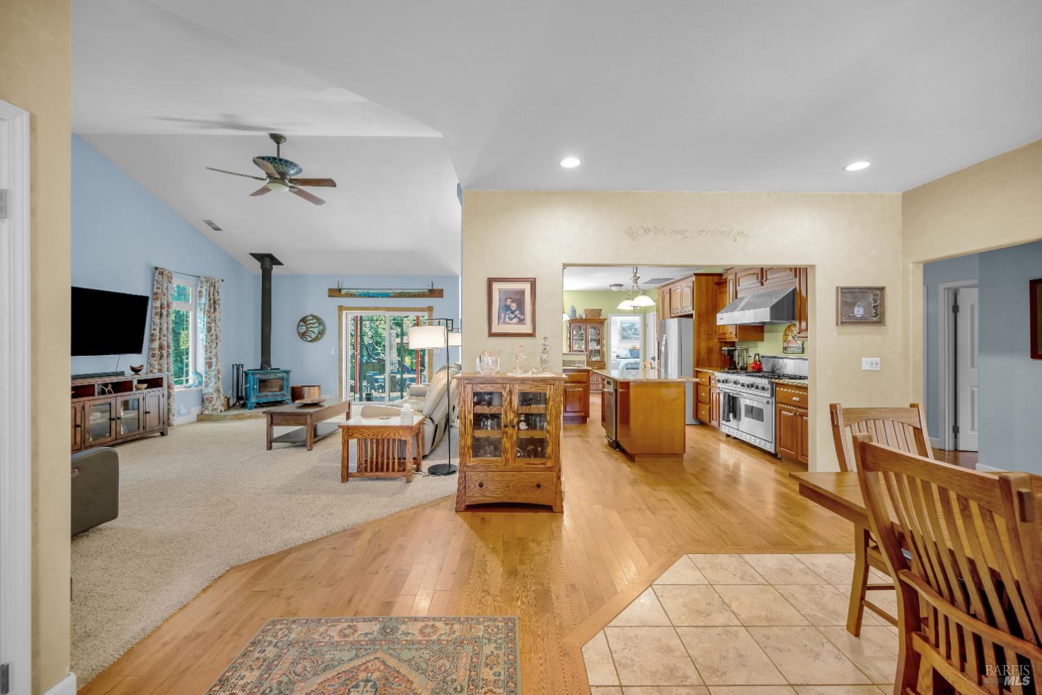 3970 Canyon Road Willits CA 95490