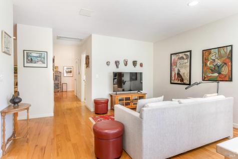 426 Woodley Way Santa Rosa CA 95409