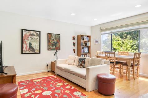426 Woodley Way Santa Rosa CA 95409