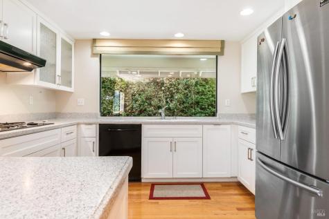 426 Woodley Way Santa Rosa CA 95409