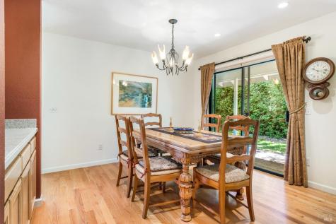 426 Woodley Way Santa Rosa CA 95409