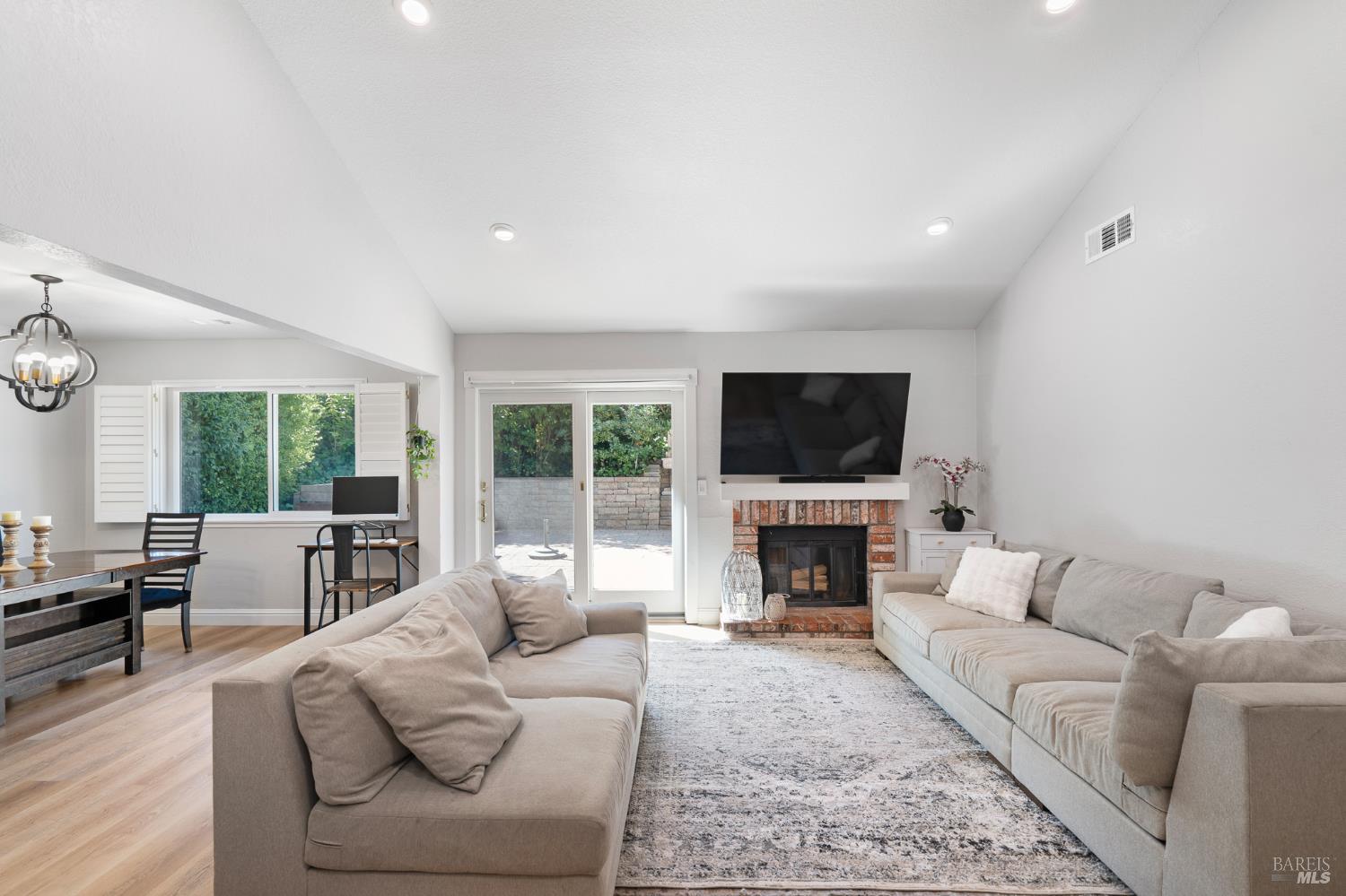 426 Lilac Court Benicia CA 94510