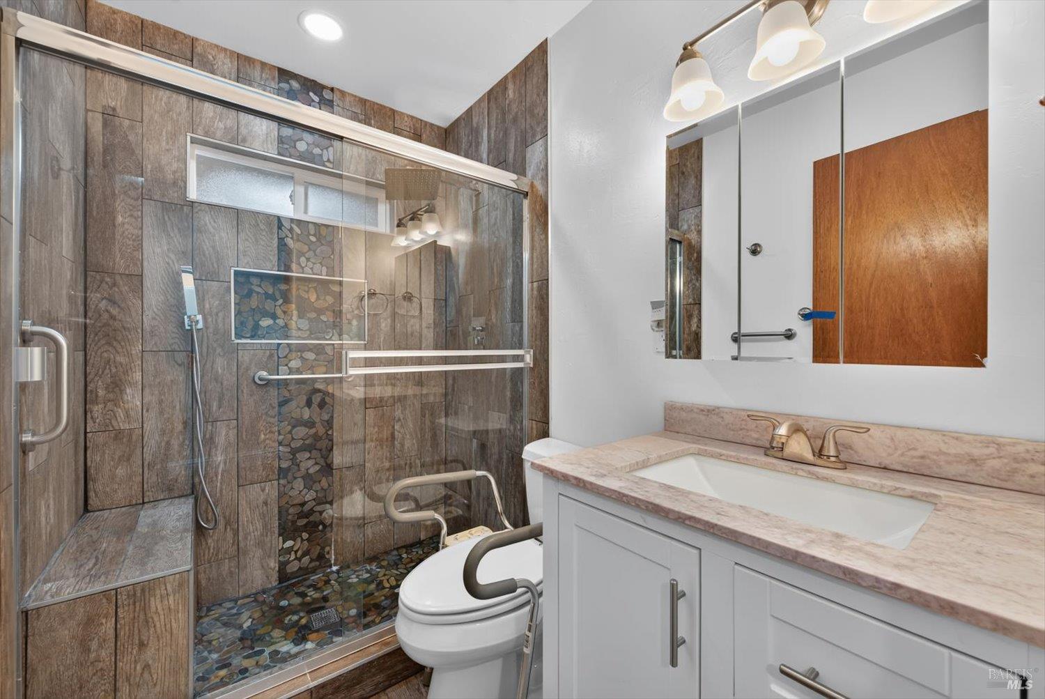 223 W Carolyn Drive American Canyon CA 94503