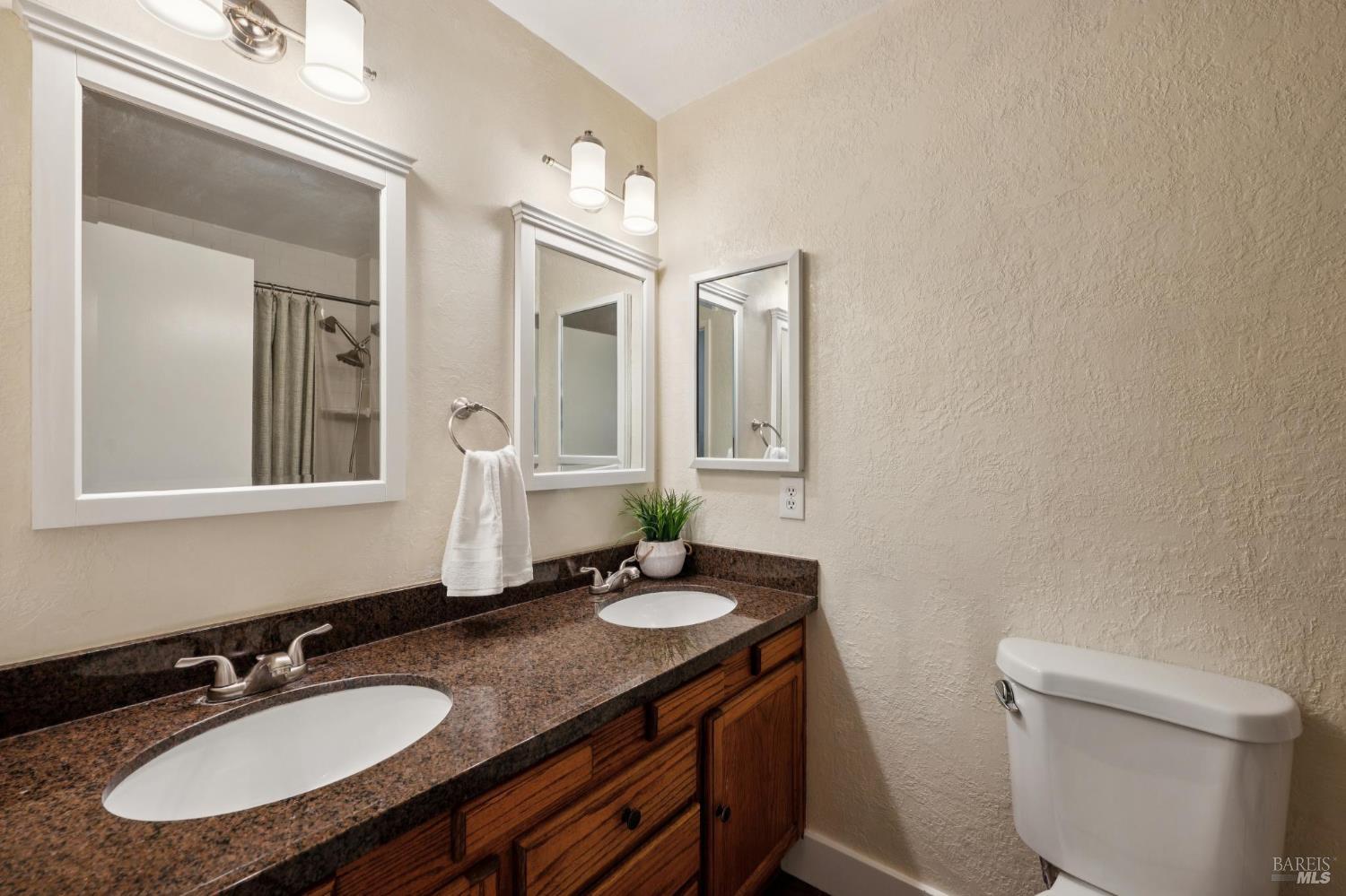 7187 Circle Drive Rohnert Park CA 94928