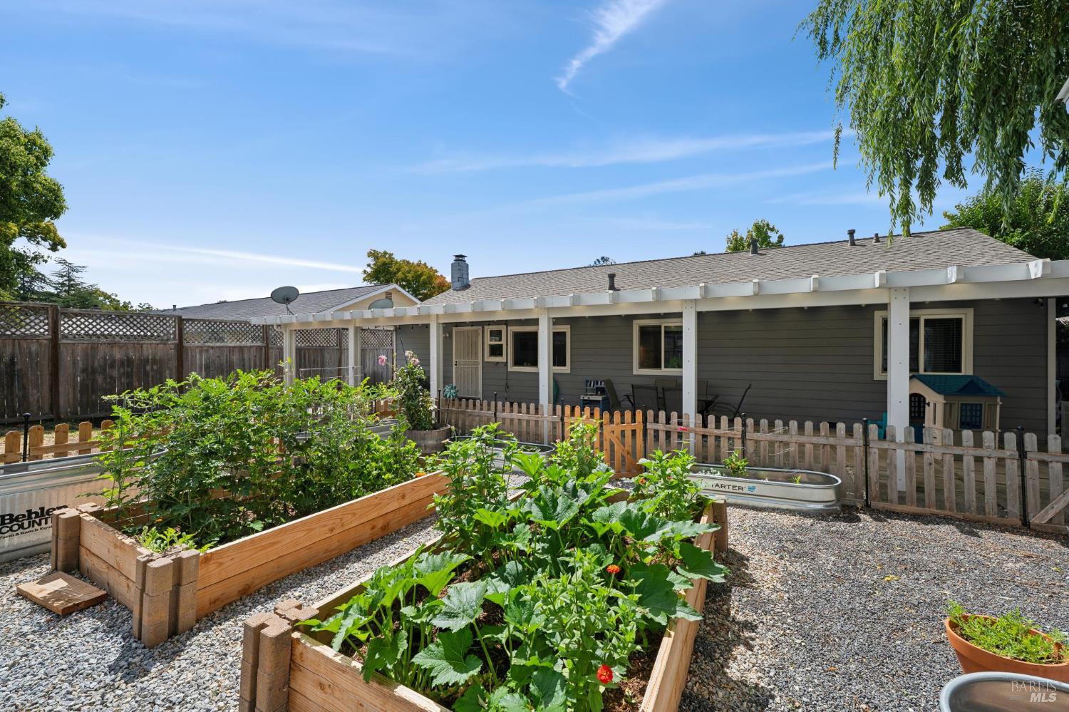 7187 Circle Drive Rohnert Park CA 94928