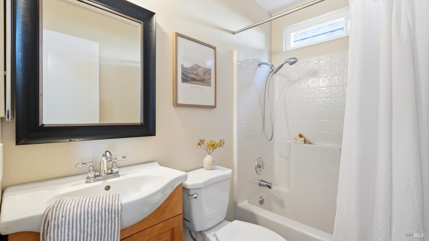 846 Winton Drive Petaluma CA 94954