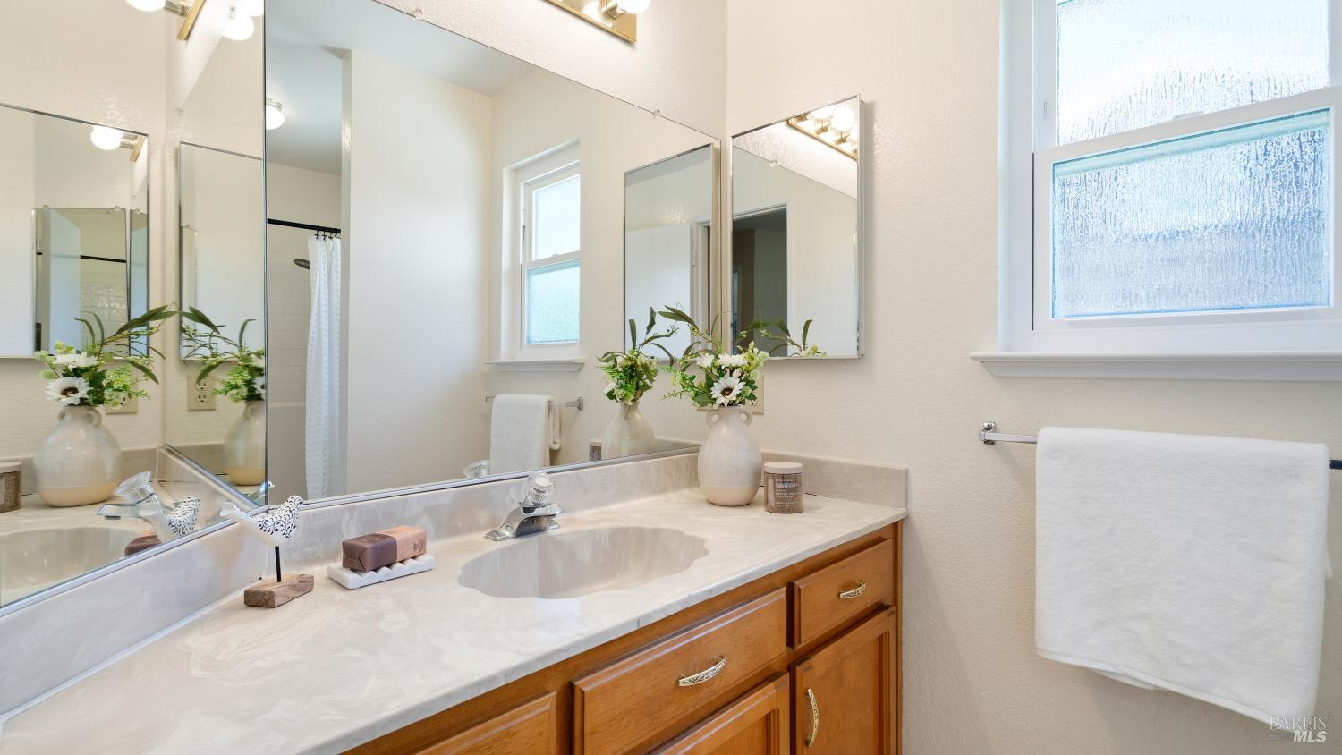 846 Winton Drive Petaluma CA 94954