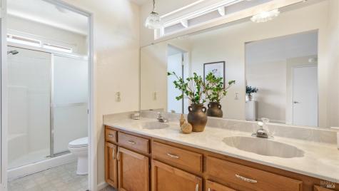 846 Winton Drive Petaluma CA 94954