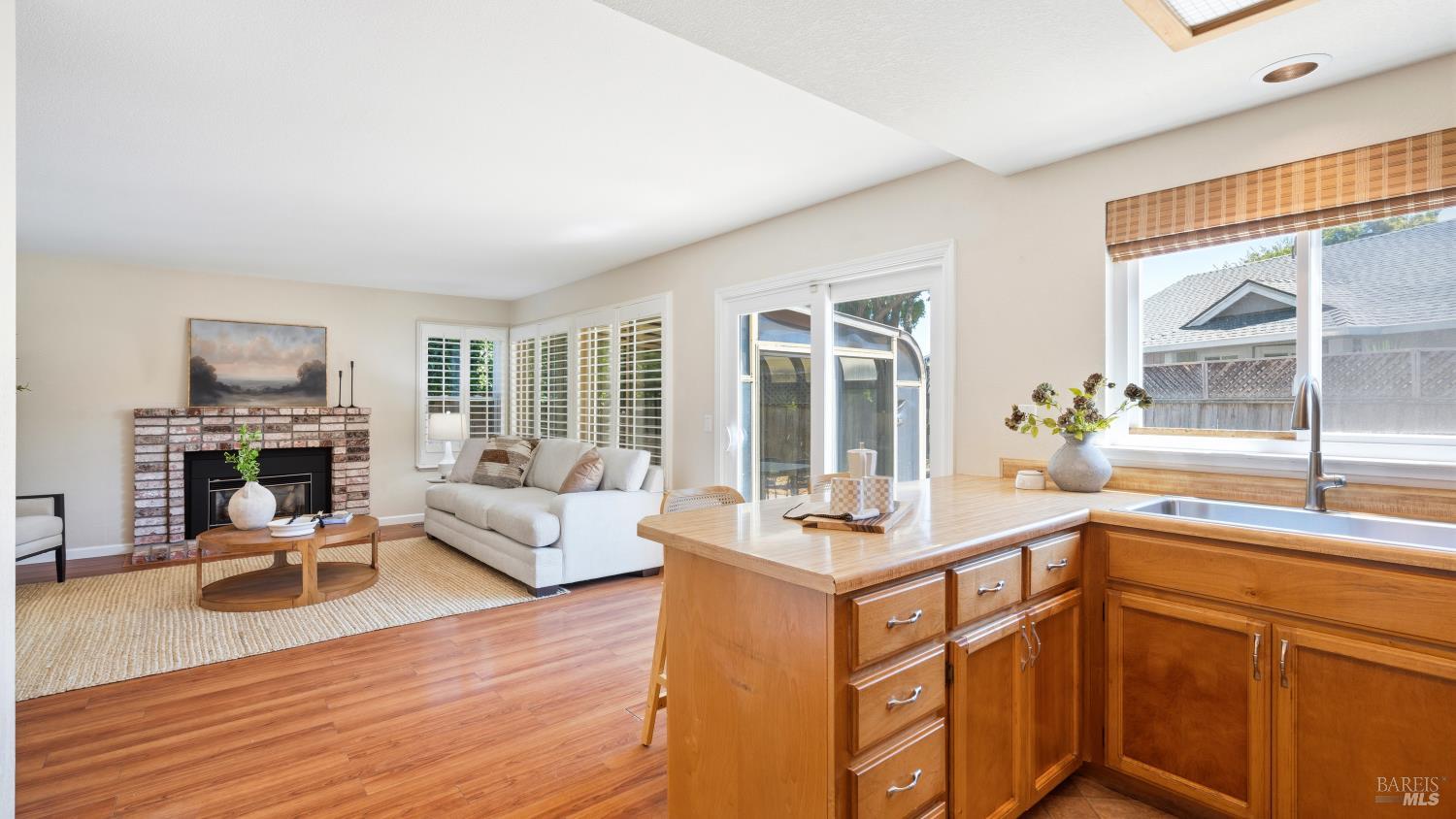 846 Winton Drive Petaluma CA 94954