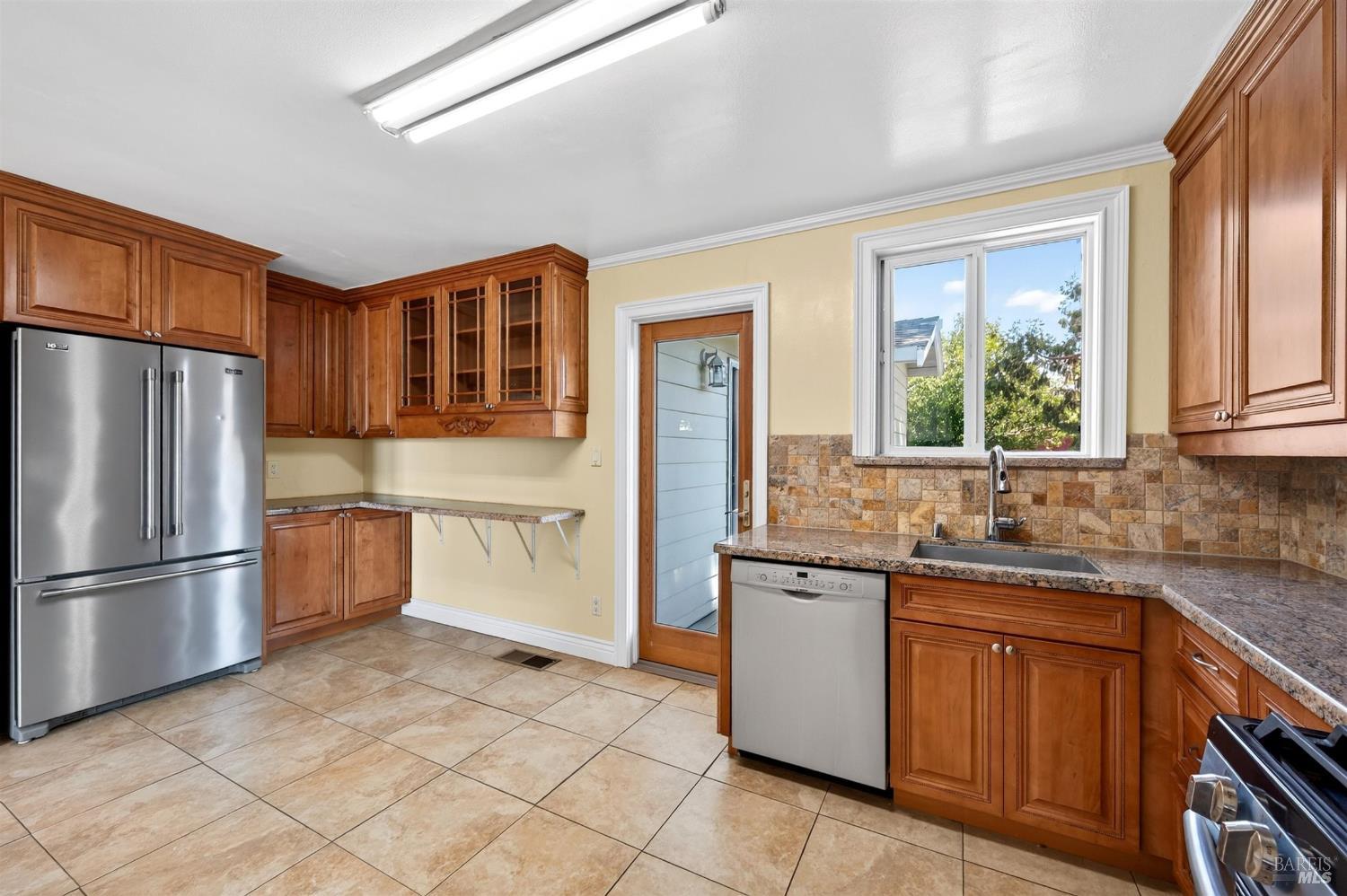 81 Buena Vista Benicia CA 94510